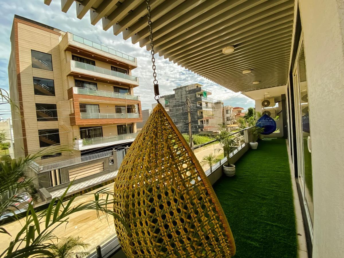 Sky Suites คูร์เคาน์ ภายนอก รูปภาพ